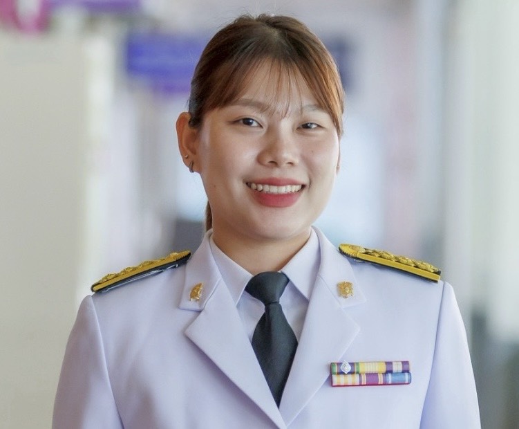 พัชวรรณ  หันประดิษฐ์