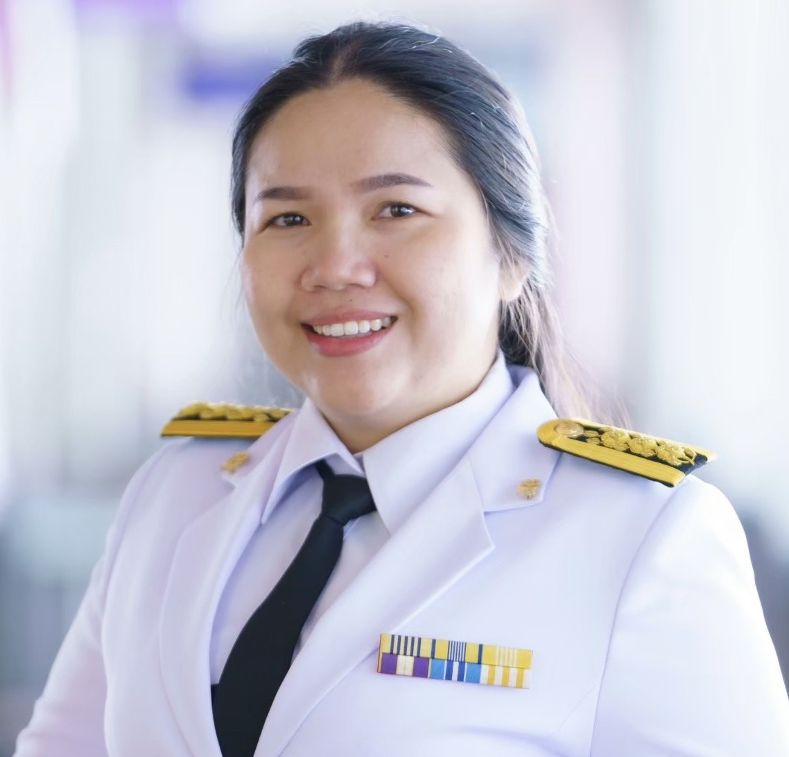พรนิรินธน์  โคตรผาย