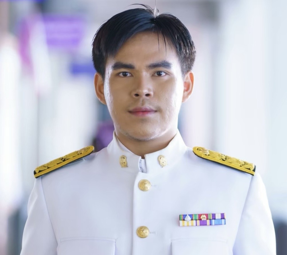 รณชัย  นาทองบ่อ